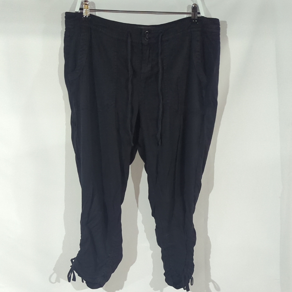 Torrid Charcoal Drawstring Capris